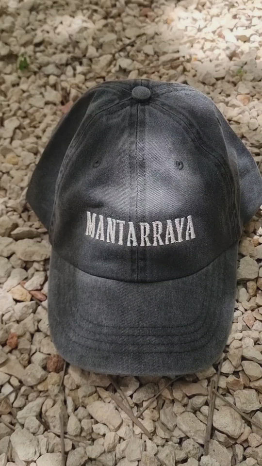 Gorra deslavada negra